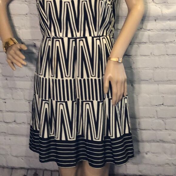 Pink Owl Geometric Print Dress 1950s Styling Juniors Size Medium - Picture 4 of 10